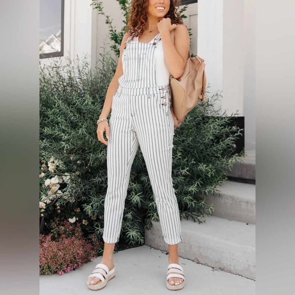 NEW Judy Blue Railroad Stripe Overalls Navy White M